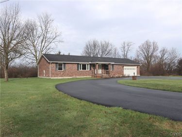 26013 Allen Drive , Watertown, NY 13601