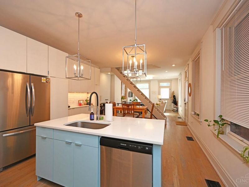 1921 Vine Street, Cincinnati, OH 45202 Photo 12