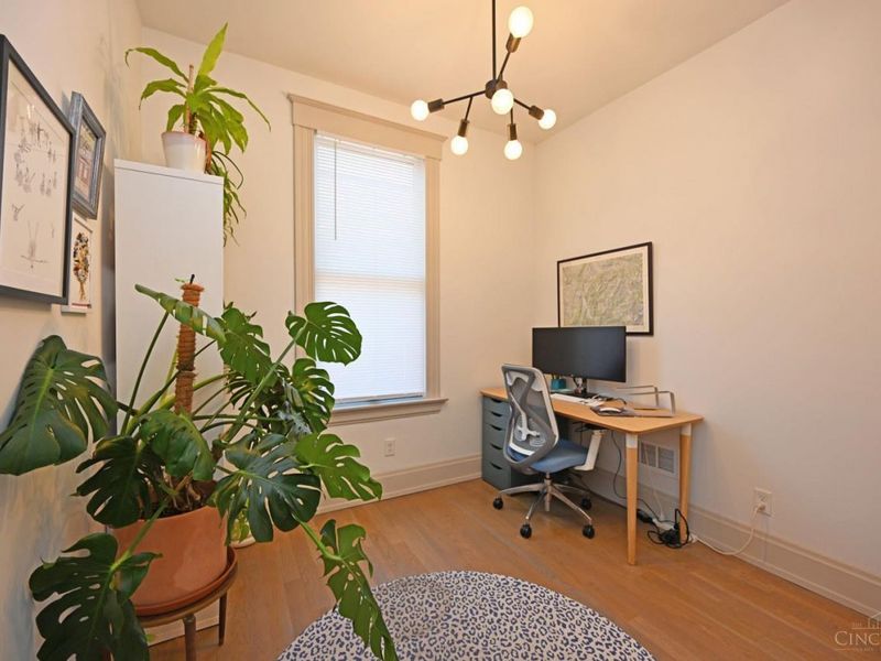 1921 Vine Street, Cincinnati, OH 45202 Photo 16