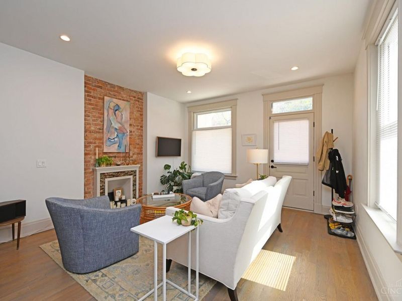 1921 Vine Street, Cincinnati, OH 45202 Photo 6