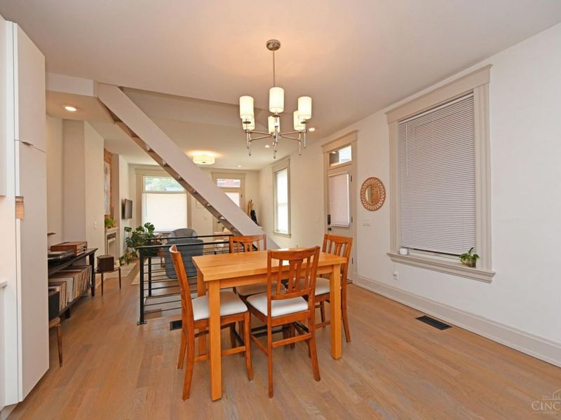 1921 Vine Street, Cincinnati, OH 45202 Photo 8