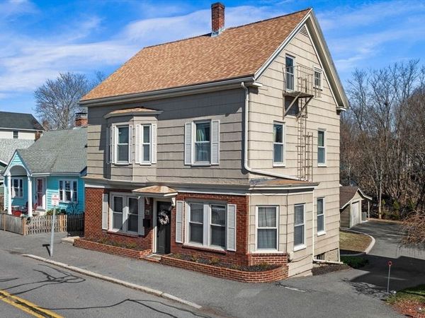 36 Stone St, Beverly, MA 01915