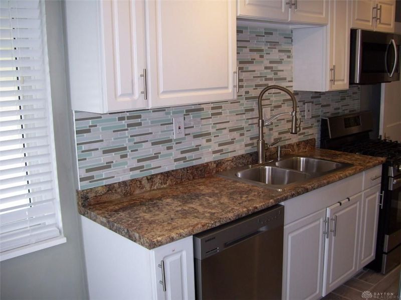 925 Croyden Drive, Dayton, OH 45420 Photo 5