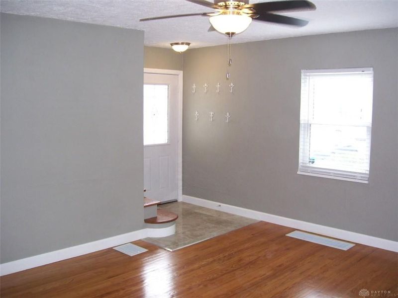 925 Croyden Drive, Dayton, OH 45420 Photo 7