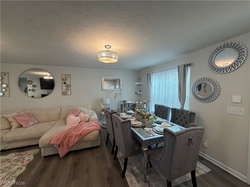 105 Zenith Court, Eastlake, OH 44095 Photo 2