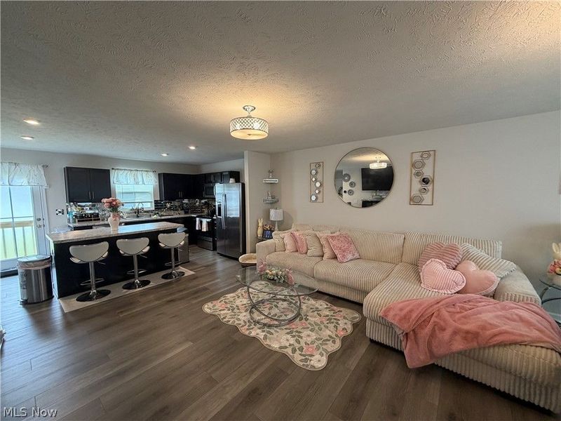 105 Zenith Court, Eastlake, OH 44095 Photo 4