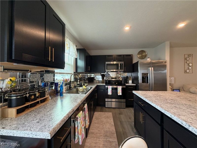 105 Zenith Court, Eastlake, OH 44095 Photo 9