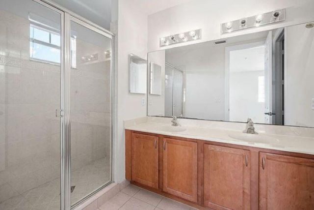 810 Marina Del Ray Lane, Unit 8, West Palm Beach, FL 33401 Photo