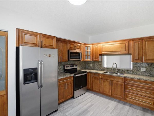 700 SW 128th Avenue, Unit 310c, Pembroke Pines, FL 33027