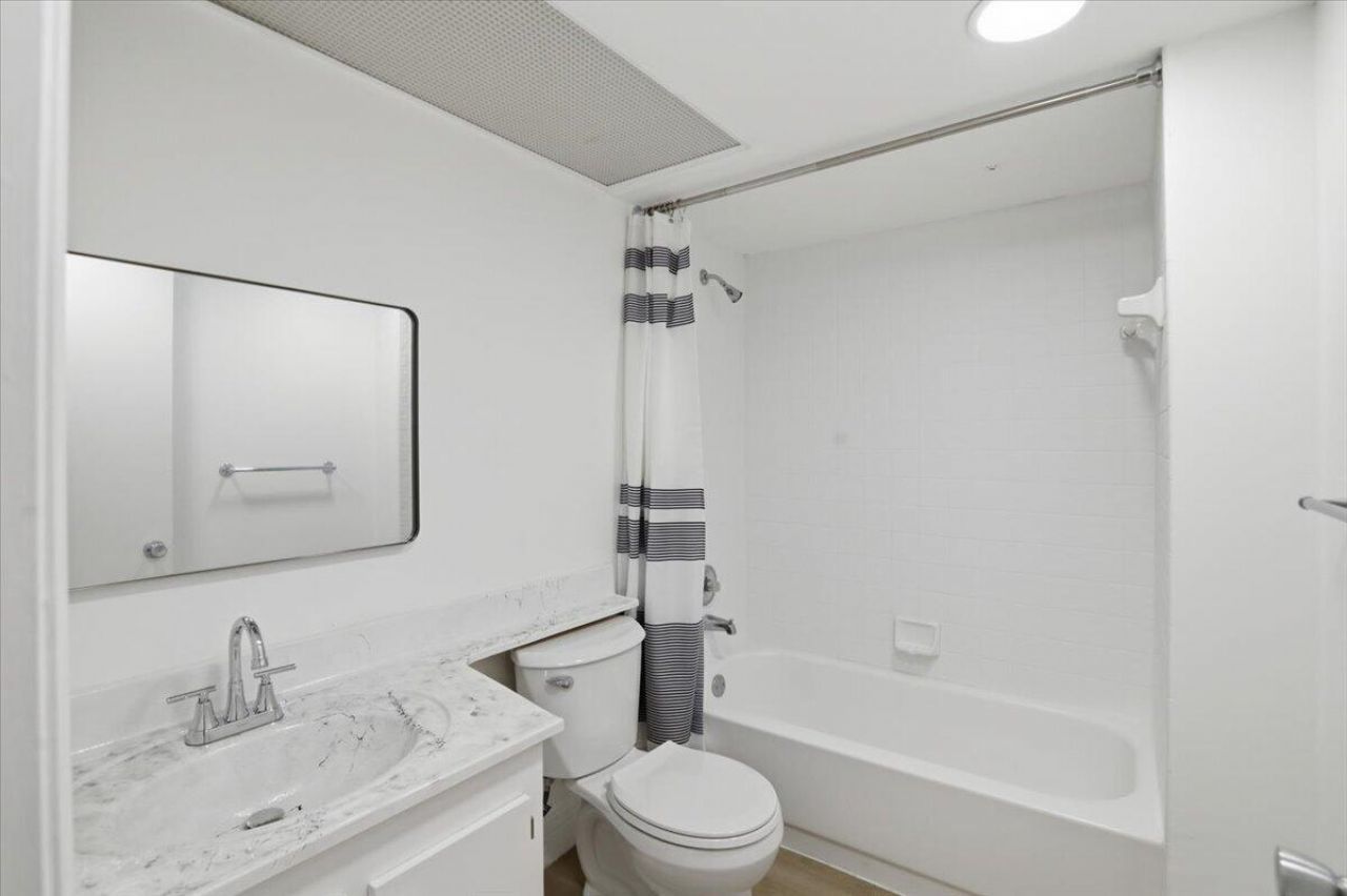 700 SW 128th Avenue, Unit 310c, Pembroke Pines, FL 33027 Photo