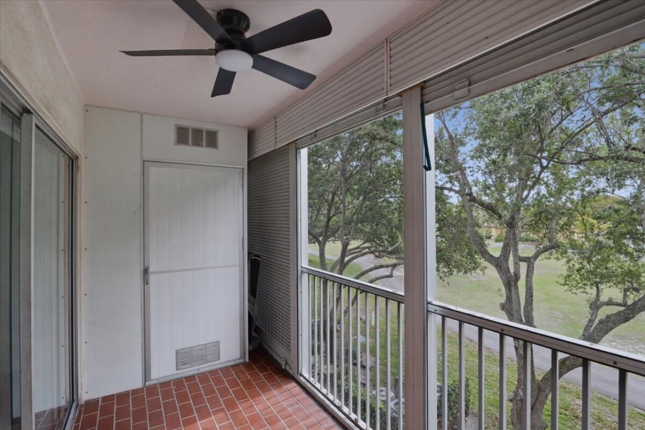 700 SW 128th Avenue, Unit 310c, Pembroke Pines, FL 33027 Photo