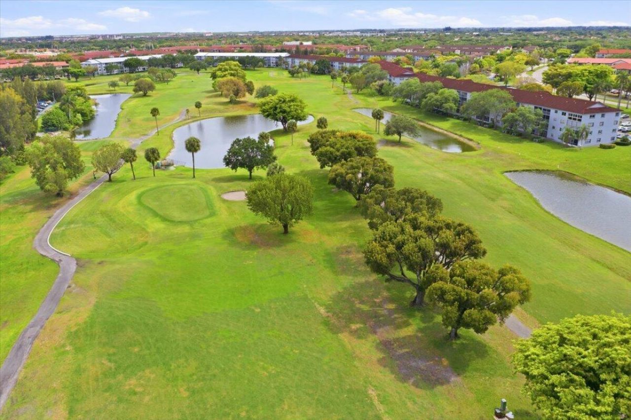 700 SW 128th Avenue, Unit 310c, Pembroke Pines, FL 33027 Photo