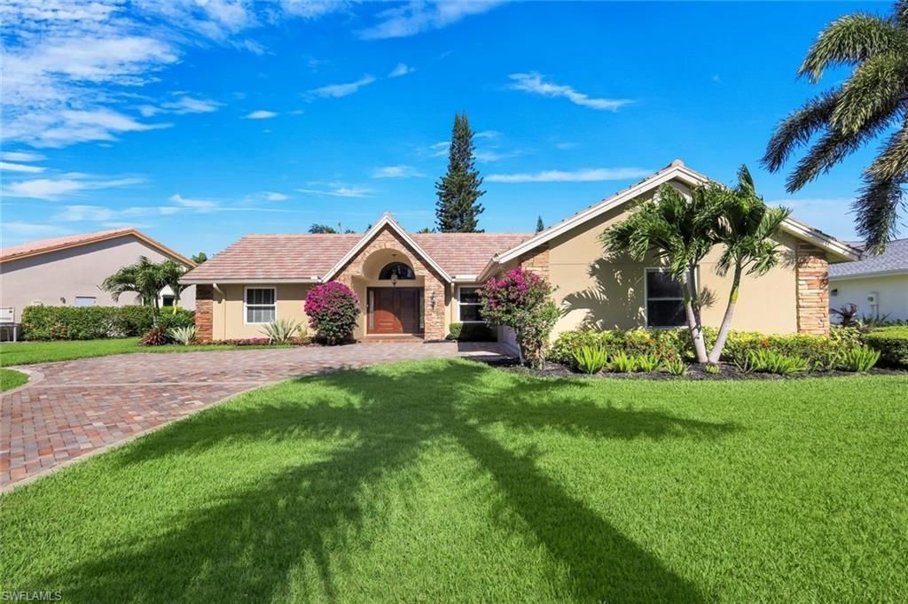 28584 Clinton Ln, Bonita Springs, FL 34134 Photo