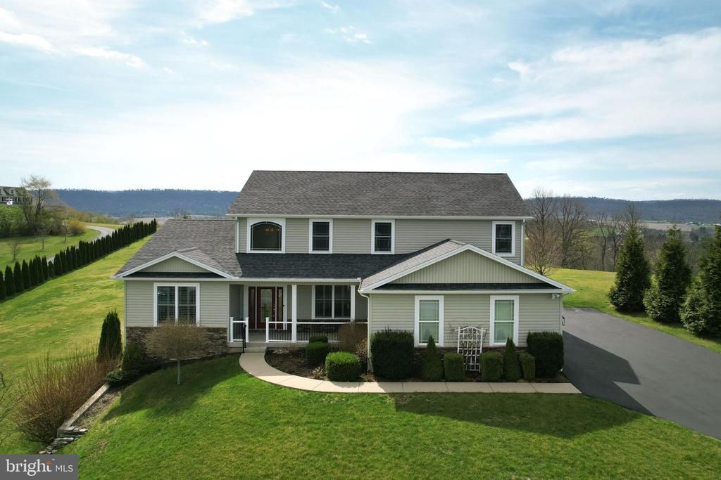 218 Pepper Ridge Drive, Spring Mills, PA 16875 Main Photo
