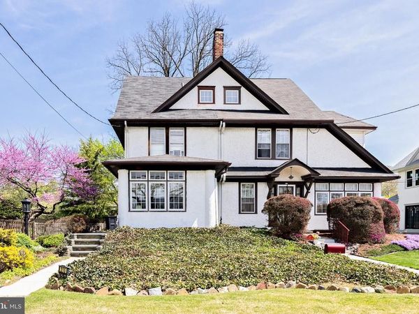 215 E ATLANTIC AVENUE, HADDON HEIGHTS, NJ 08035