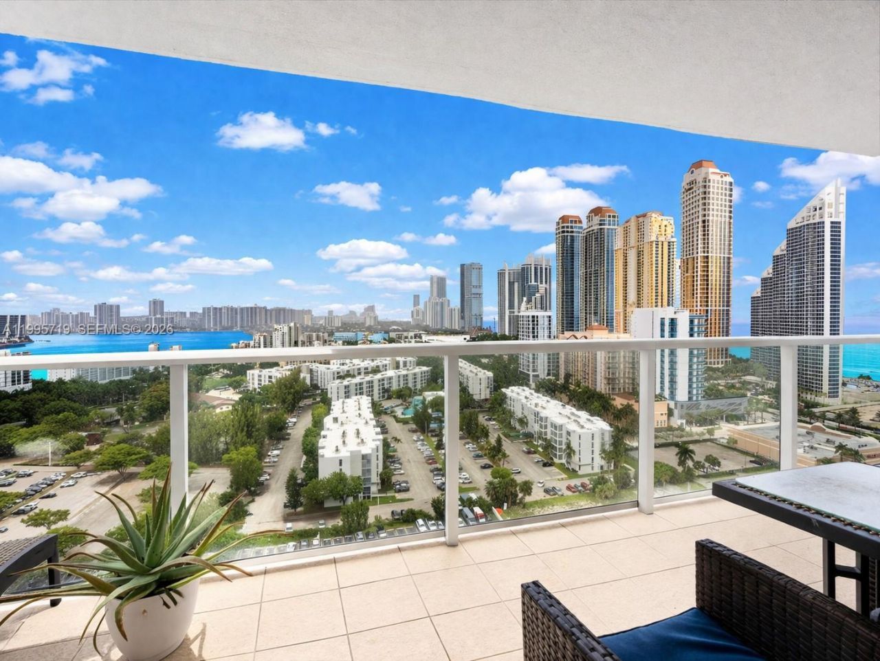 230 174th St, Unit 2404, Sunny Isles Beach, FL 33160 Photo