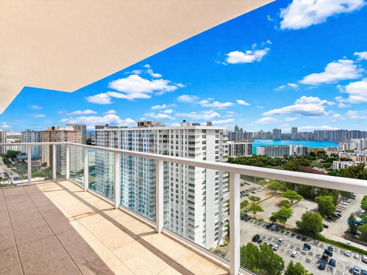 230 174th St, Unit 2404, Sunny Isles Beach, FL 33160 Photo