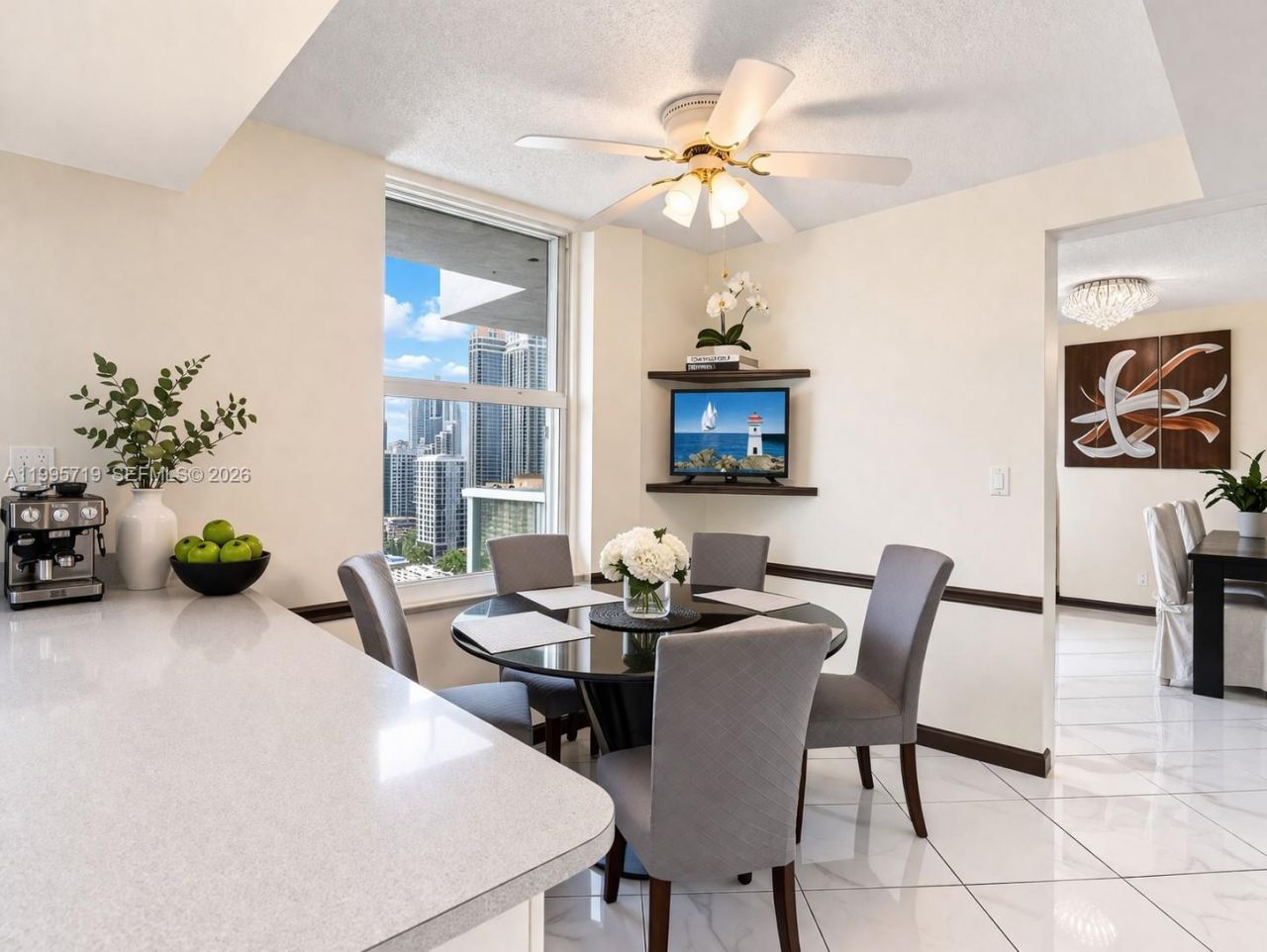 230 174th St, Unit 2404, Sunny Isles Beach, FL 33160 Photo