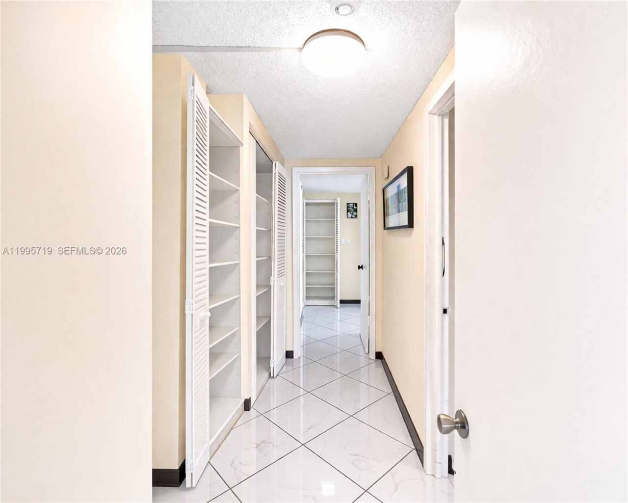 230 174th St, Unit 2404, Sunny Isles Beach, FL 33160 Photo