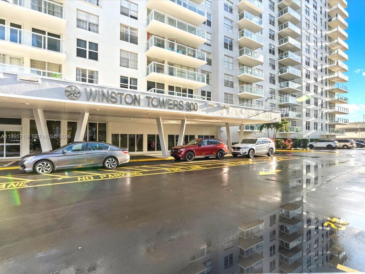 230 174th St, Unit 2404, Sunny Isles Beach, FL 33160 Photo