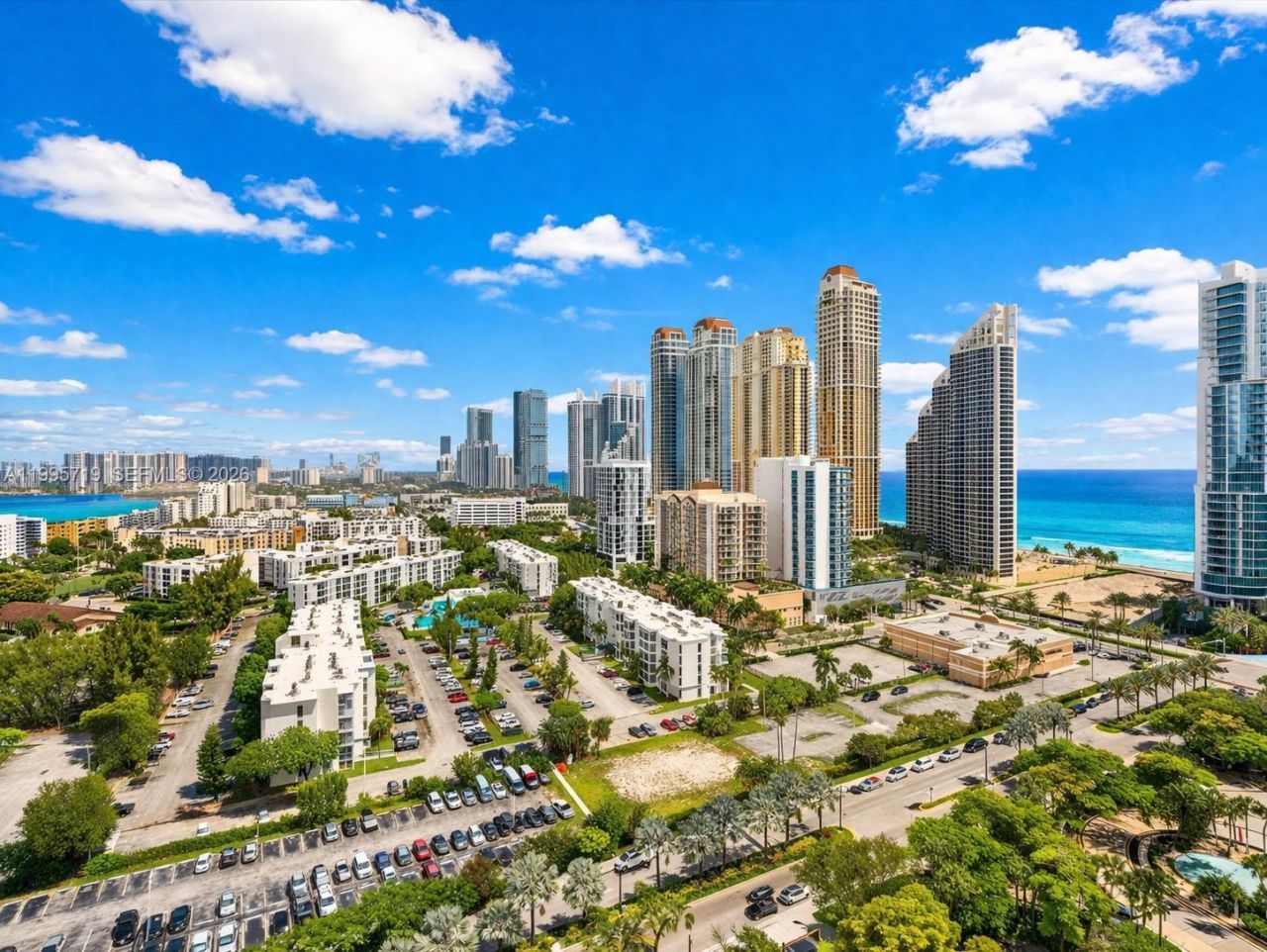 230 174th St, Unit 2404, Sunny Isles Beach, FL 33160 Photo
