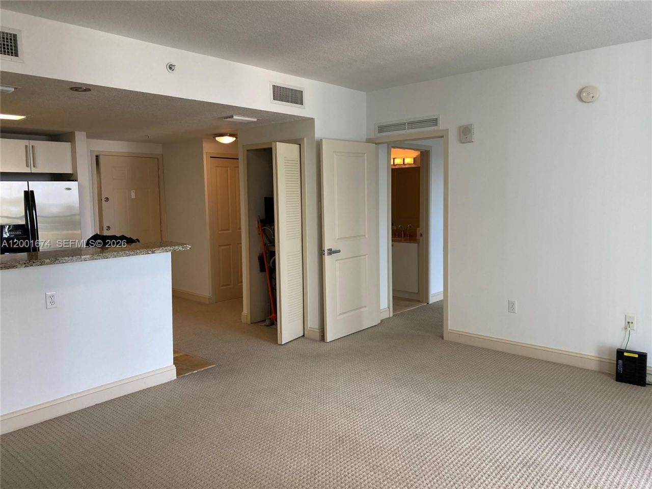 170 SE 14th St, Unit 2807, Miami, FL 33131 Photo