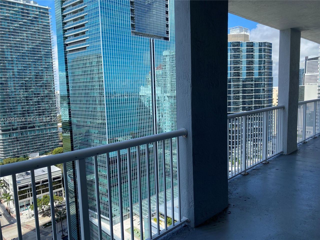 170 SE 14th St, Unit 2807, Miami, FL 33131 Photo