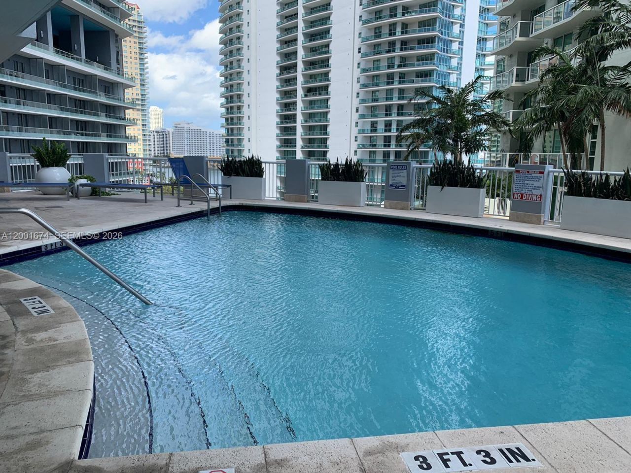 170 SE 14th St, Unit 2807, Miami, FL 33131 Photo