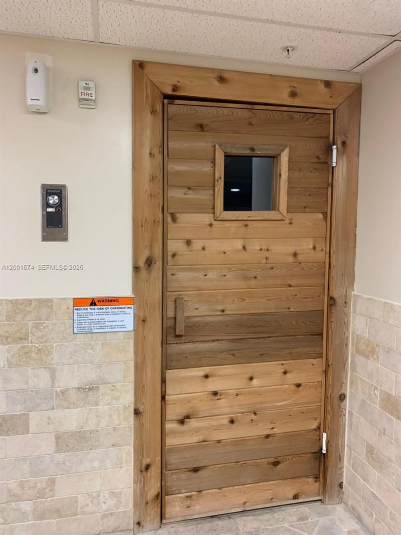 170 SE 14th St, Unit 2807, Miami, FL 33131 Photo