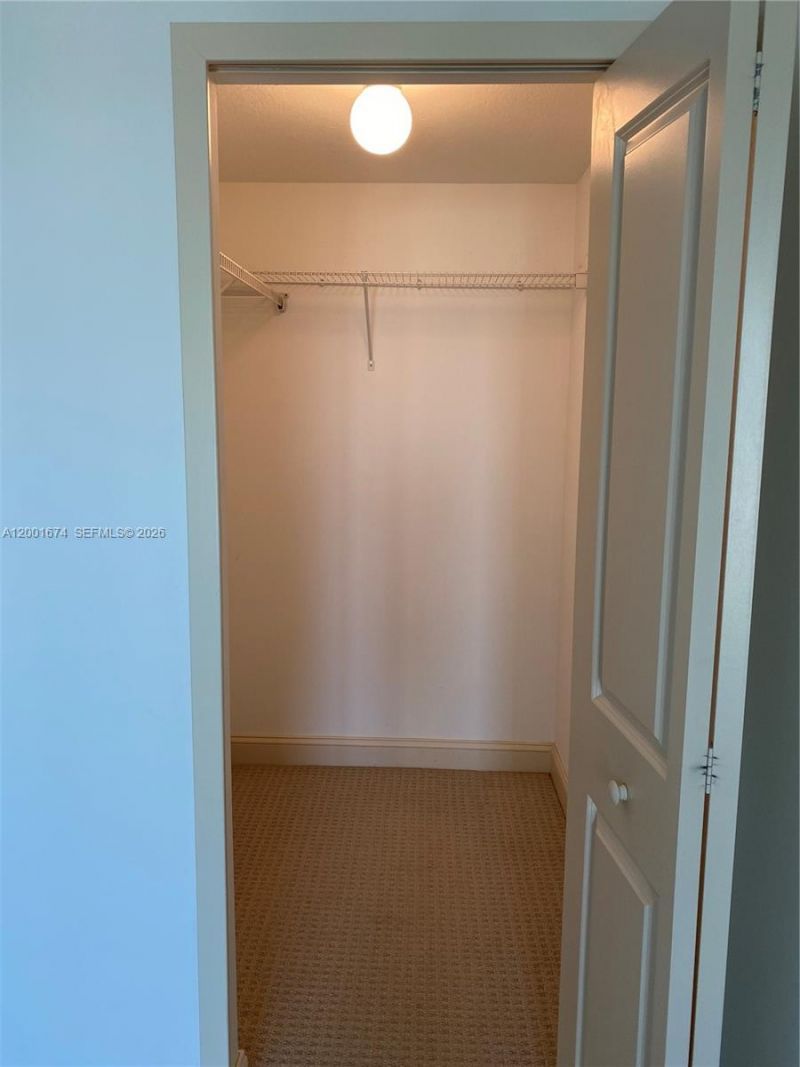 170 SE 14th St, Unit 2807, Miami, FL 33131 Photo