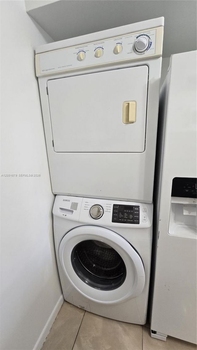 2605 W 67th Pl, Unit 23-10, Hialeah, FL 33016 Photo