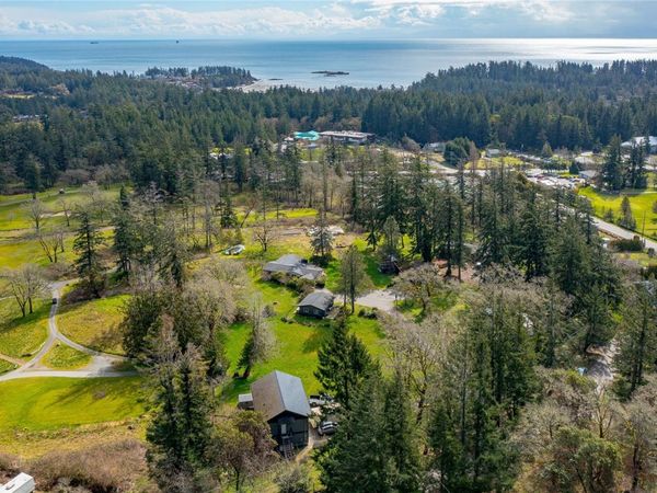 4085 Dupree Dr, Metchosin, BC V9C 3Z6