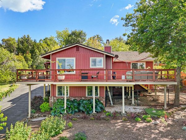 90 Lincoln Way, Auburn, CA 95603