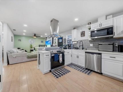 6945 Black Duck Way, Sacramento, CA 95842 Photo