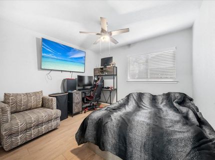 6945 Black Duck Way, Sacramento, CA 95842 Photo