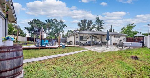 6945 Black Duck Way, Sacramento, CA 95842 Photo