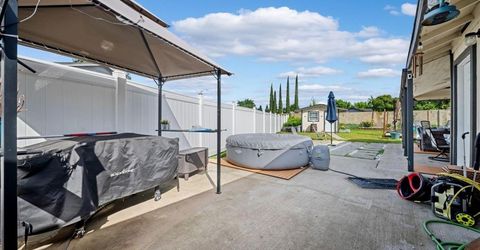 6945 Black Duck Way, Sacramento, CA 95842 Photo