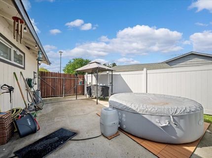 6945 Black Duck Way, Sacramento, CA 95842 Photo