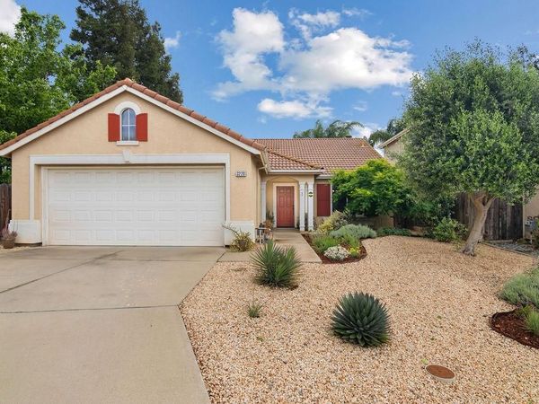 3220 Caraway Ct, Modesto, CA 95355