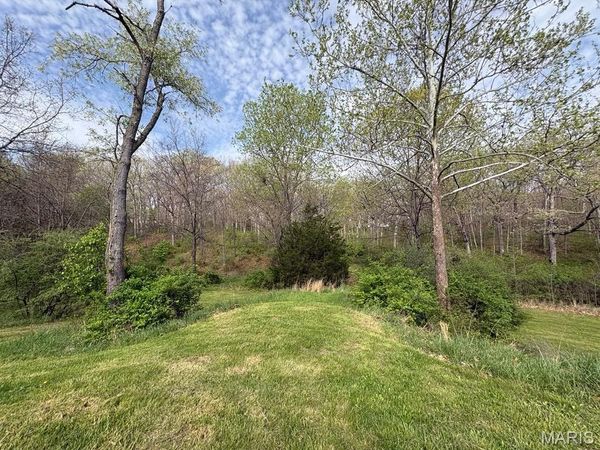 721 Dietrich Road , Foristell, MO 63348