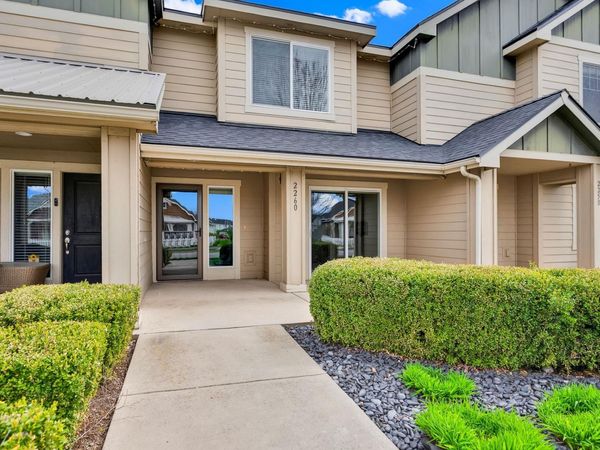 2260 N Country Vista Blvd, Liberty Lake, WA 99019