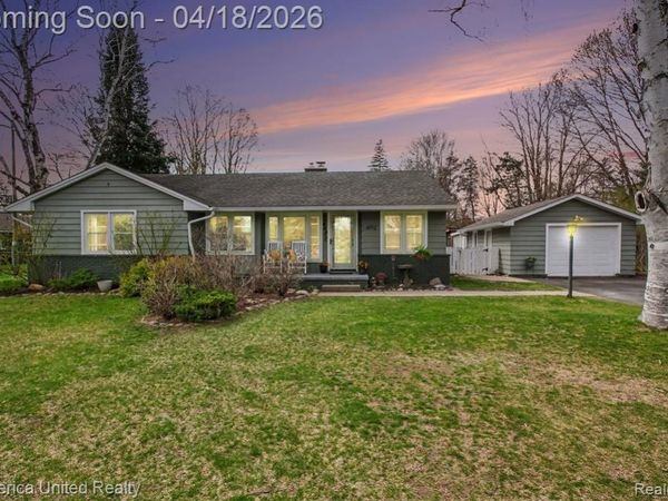 6912 Cheddar Valley Drive, Green Oak Twp, MI 48116