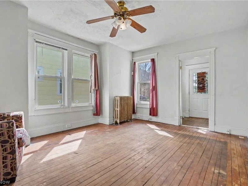 1297 W 116th Street, Cleveland, OH 44102 Photo 13