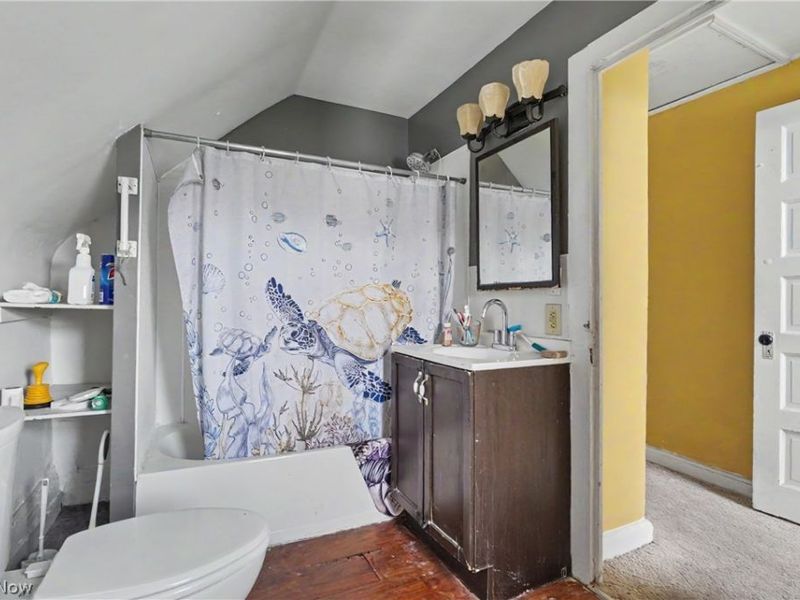 1297 W 116th Street, Cleveland, OH 44102 Photo 24