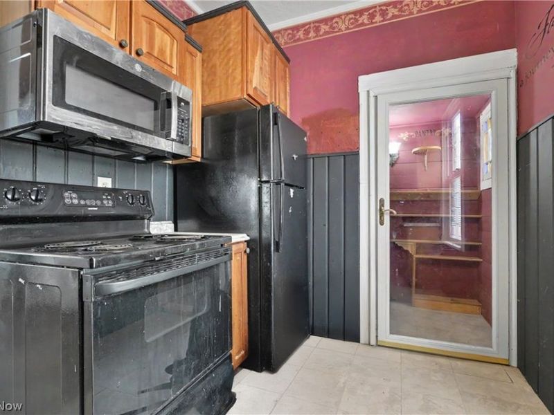 1297 W 116th Street, Cleveland, OH 44102 Photo 5