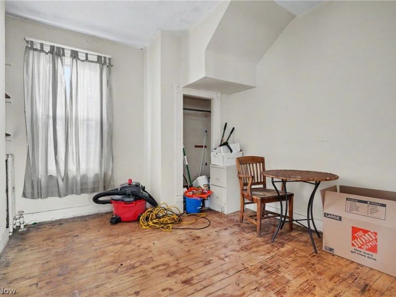 1297 W 116th Street, Cleveland, OH 44102 Photo 9