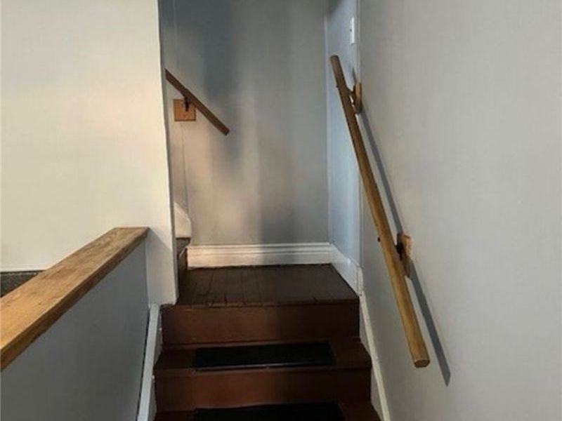 866 Main, Unit A, Coshocton, OH 43812 Photo 4