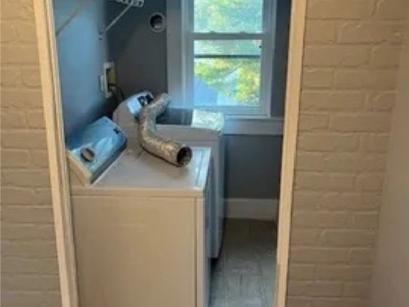 866 Main, Unit A, Coshocton, OH 43812 Photo 7