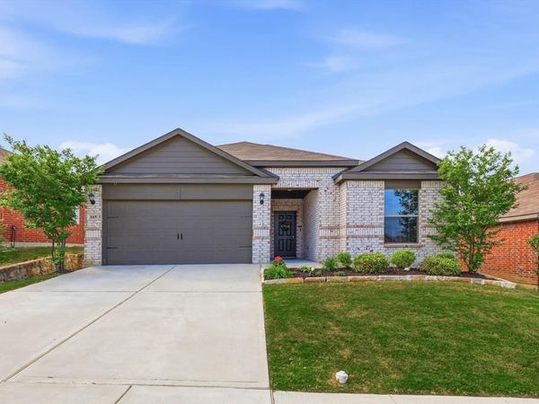 165 Bandana Circle, Newark, TX 76071