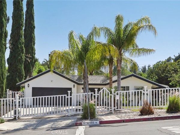 17160 Signature Drive, Granada Hills, CA 91344